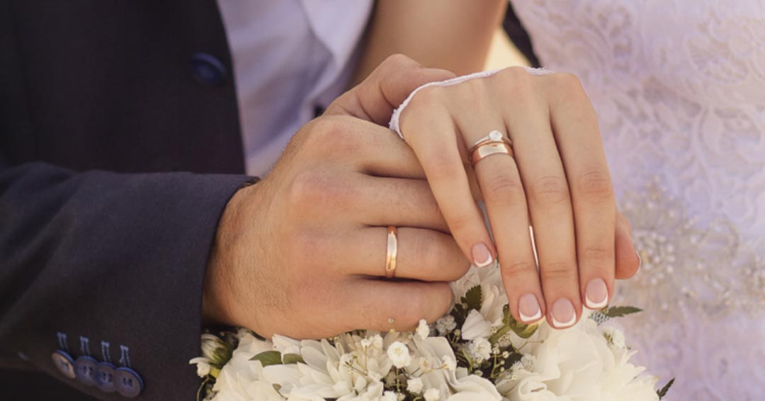 anillos de boda, matrimonio, boda, alianza, pareja manos